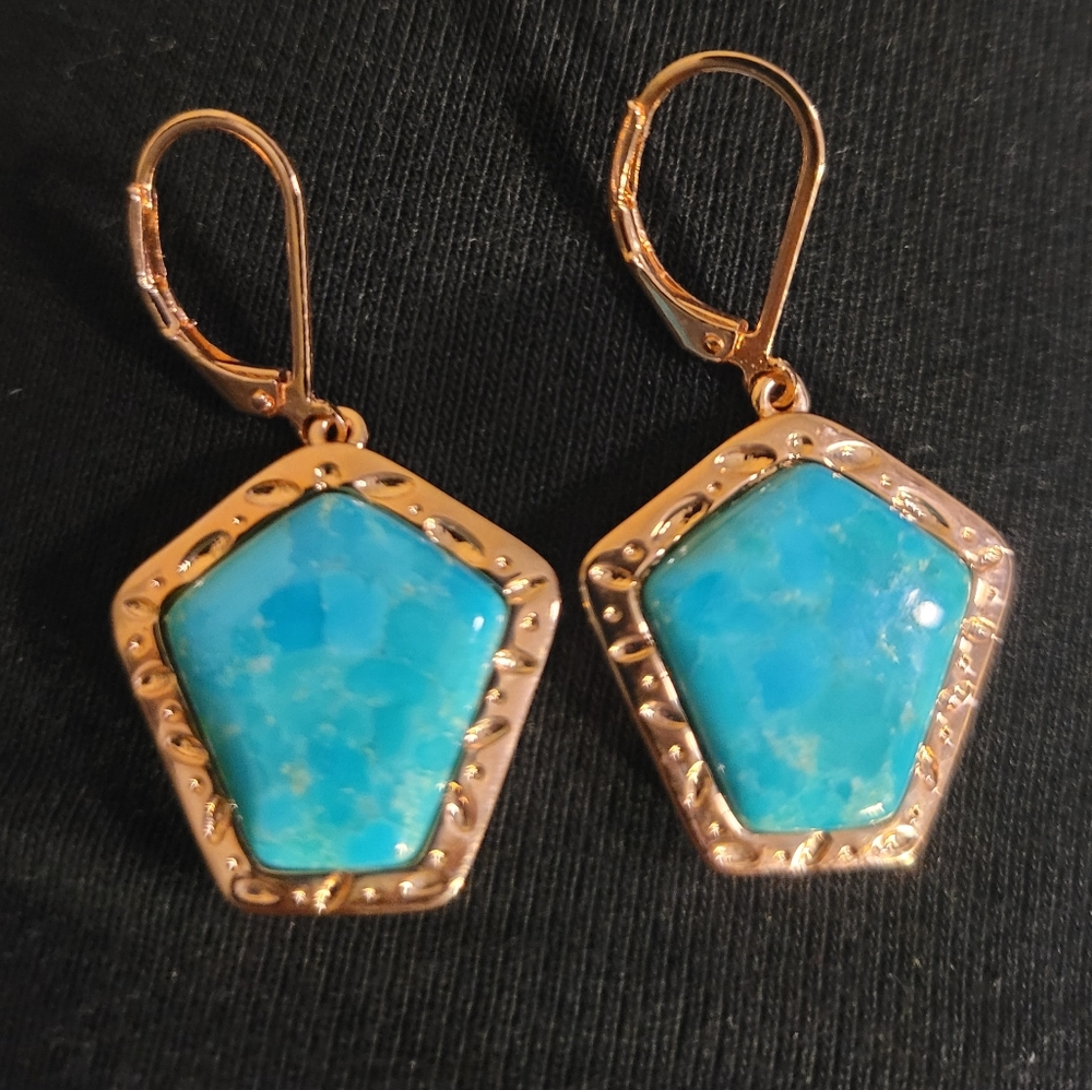 Timna Jewelry Collection™ Pentagon Shape Turquoise Copper Dangle Earrings